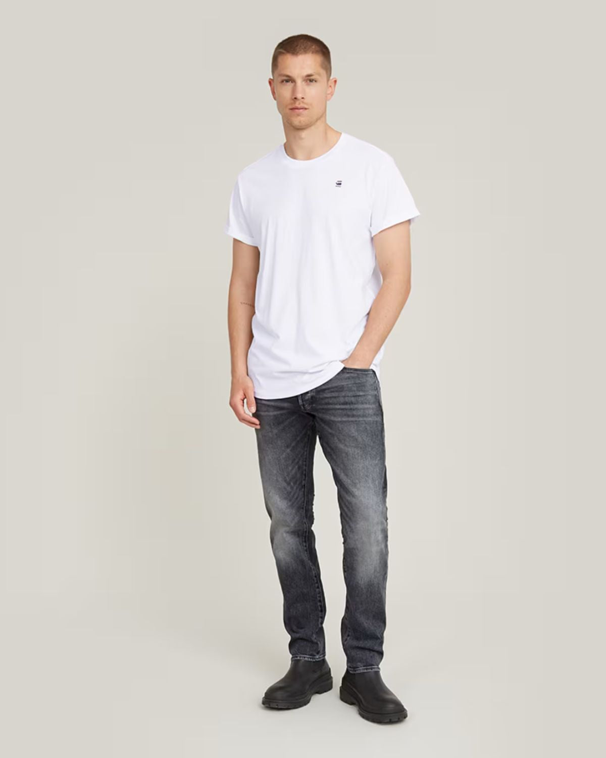 3301  REGULAR TAPERED JEANS