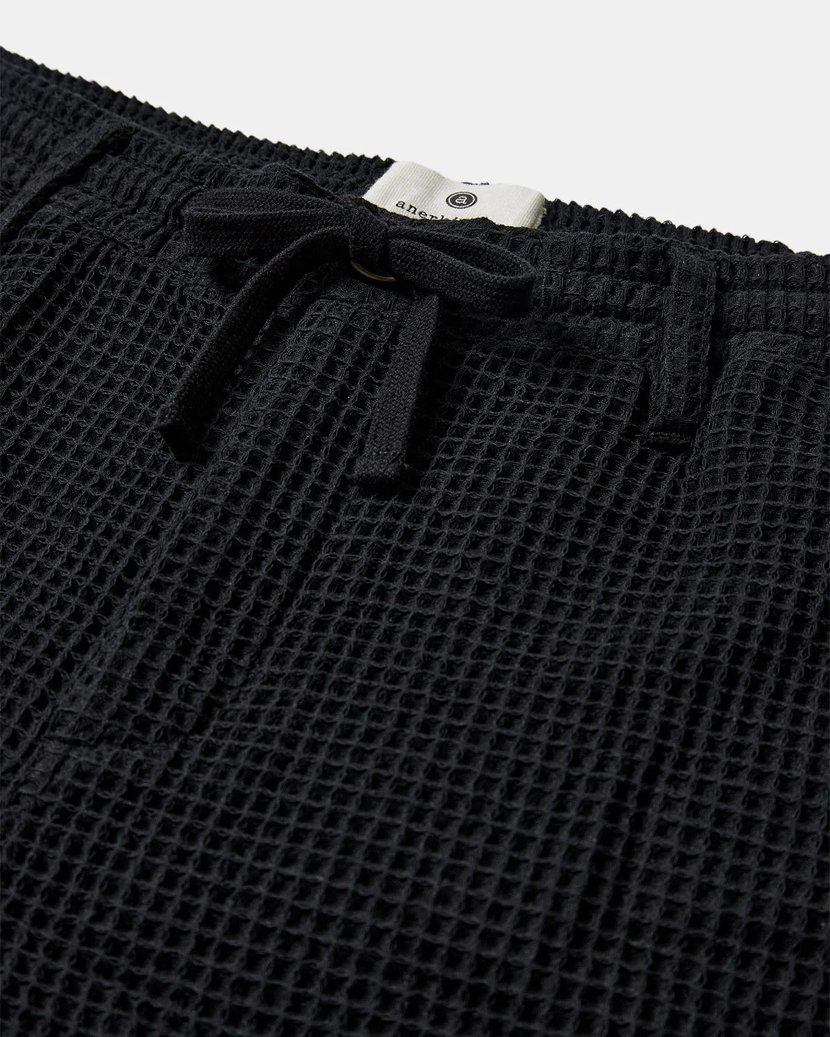 AKLT JAN WAFFLE ELA SHORTS - CAVIAR