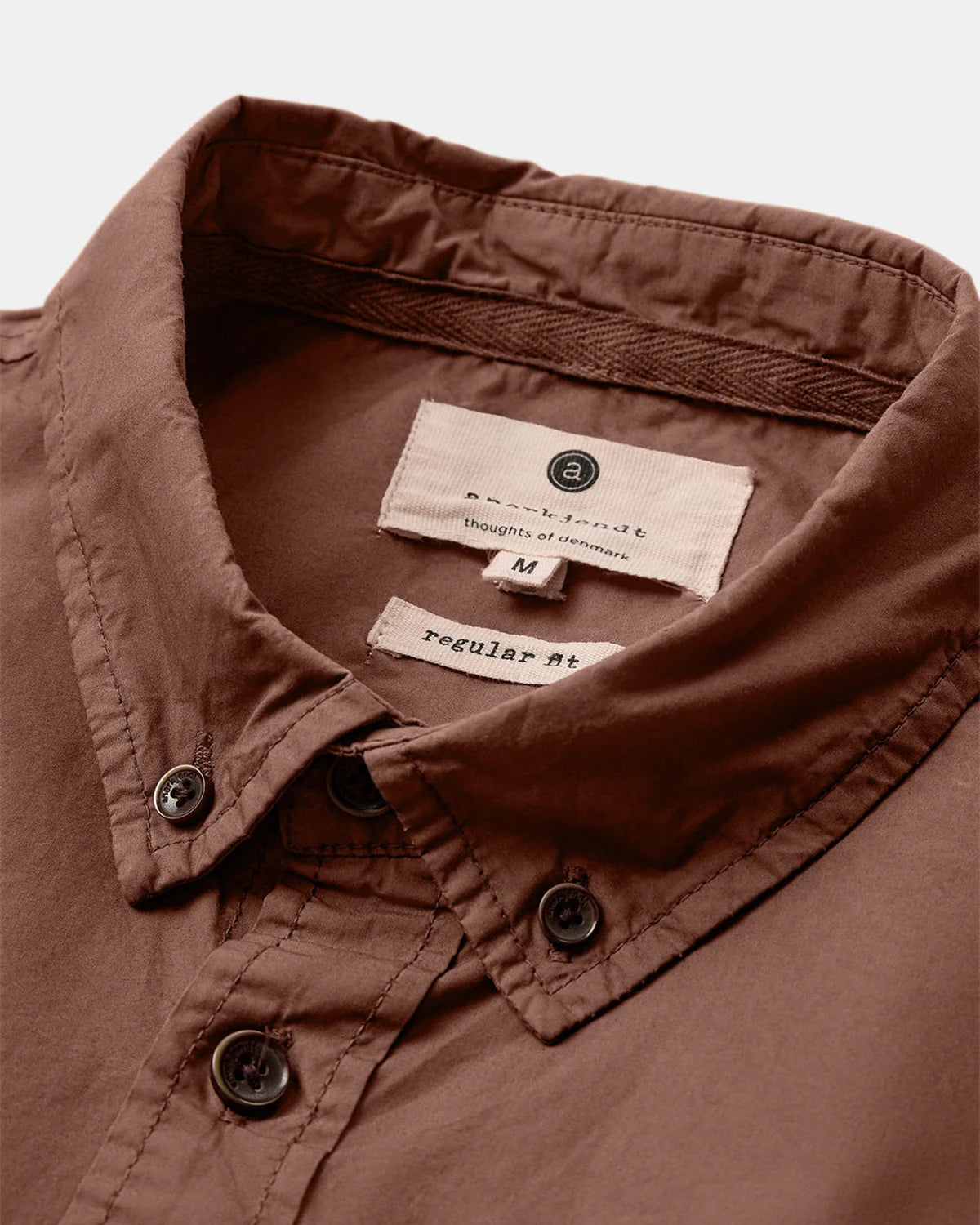 AKKONRAD L/S POPLIN SHIRT NOOS - COGNAC