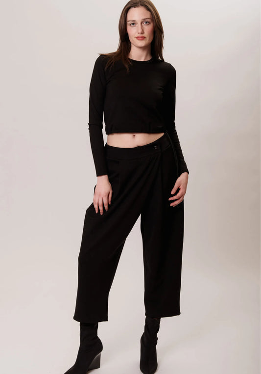 CROP BASIC TEE BLACK