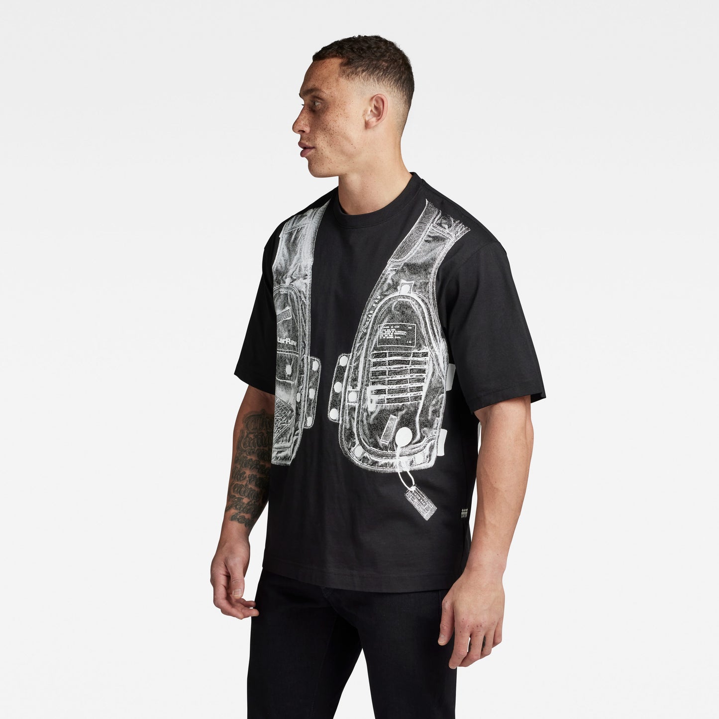 ARCHIVE VEST T-SHIRT BLACK