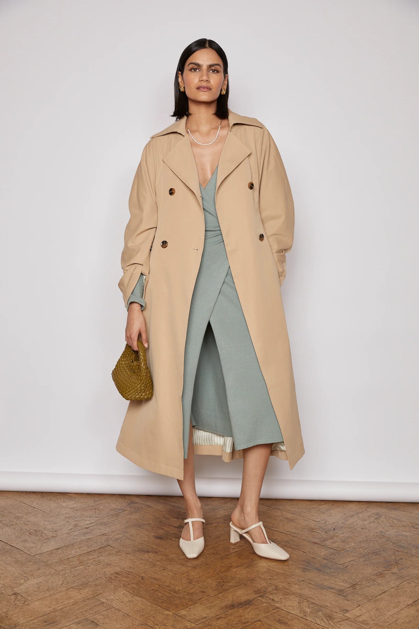 NAVI 2 TRENCH COAT WITH CORSAGE