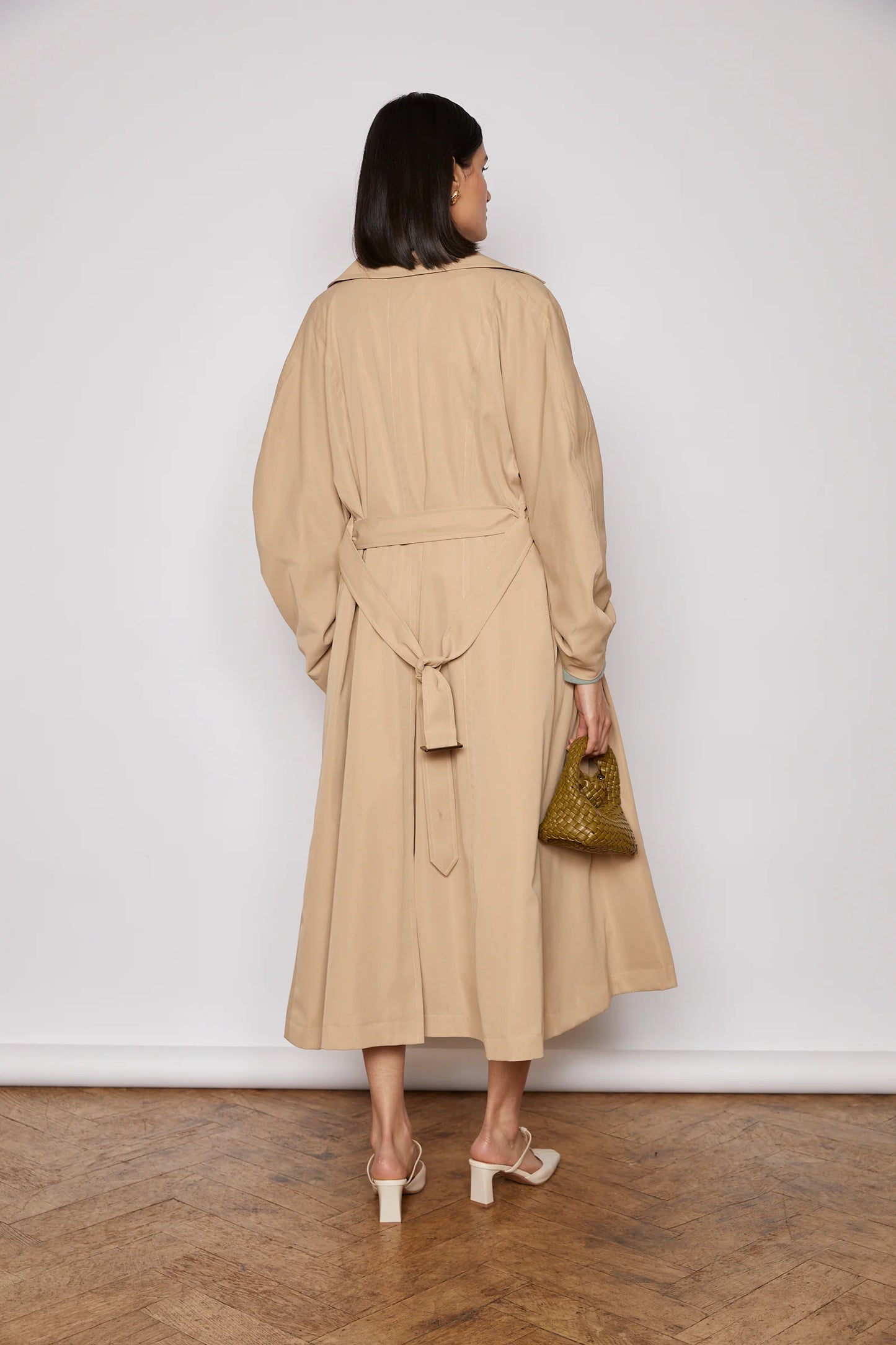 NAVI 2 TRENCH COAT WITH CORSAGE