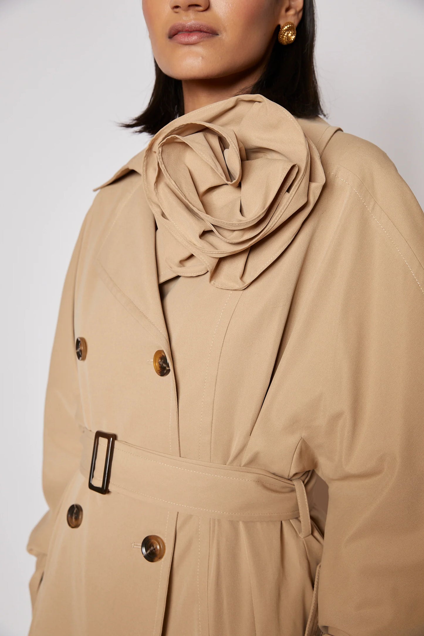 NAVI 2 TRENCH COAT WITH CORSAGE