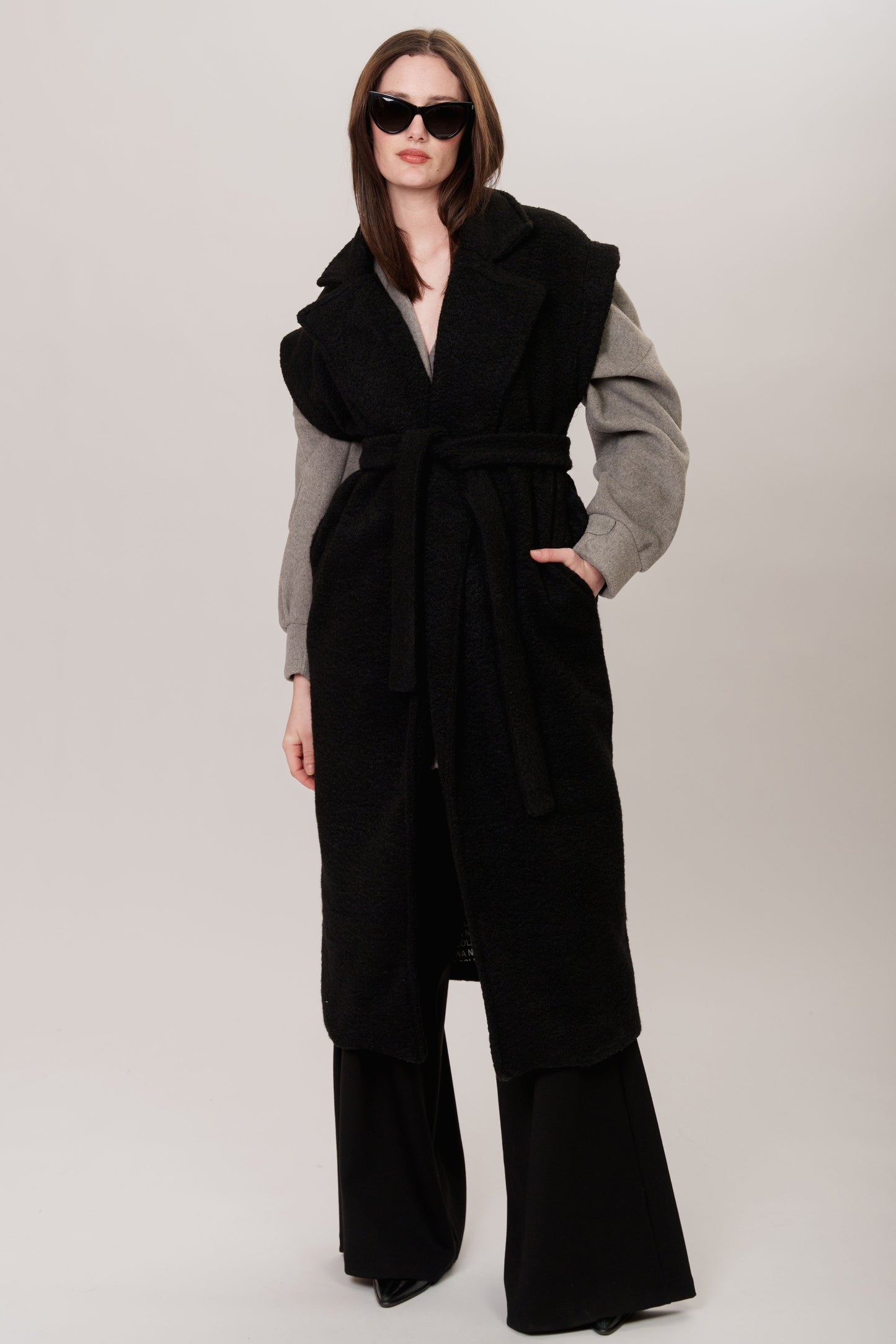 LUISAN COAT BLACK